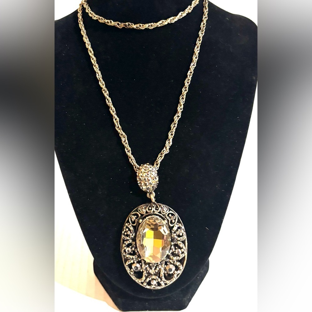 Vintage Gold Necklace with Yellow Oval Faceted Crystal Pendant